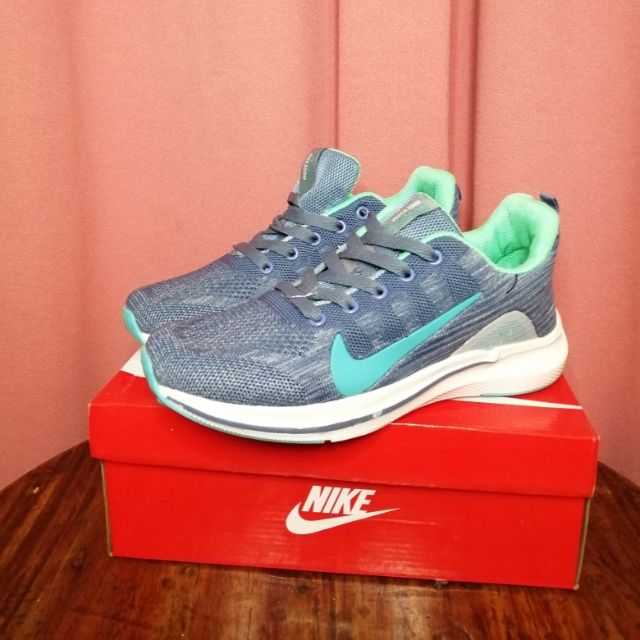  Nike  Zoom Running nike  OEM SHOES BUT AUTHENTIC QUALITY 