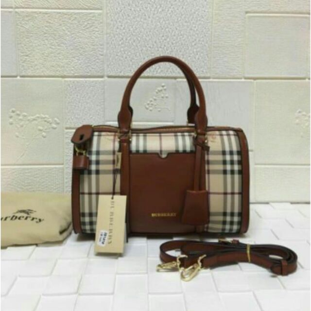 burberry doctors bag price