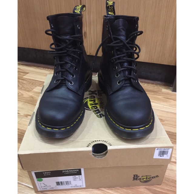 dr martens black carpathian