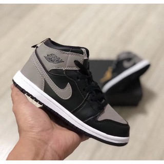 nike air jordan gray