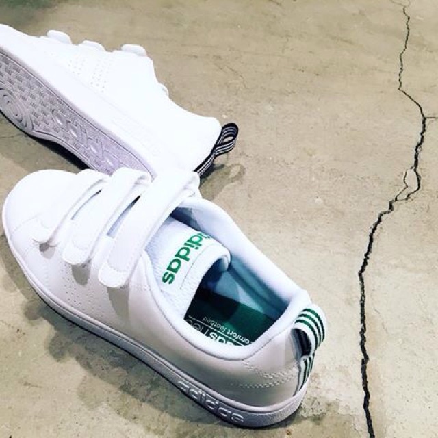 {keywor d} adidas neo valclean