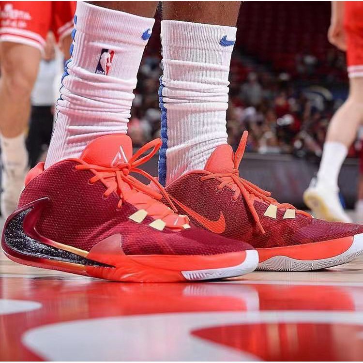 giannis antetokounmpo nike shoes
