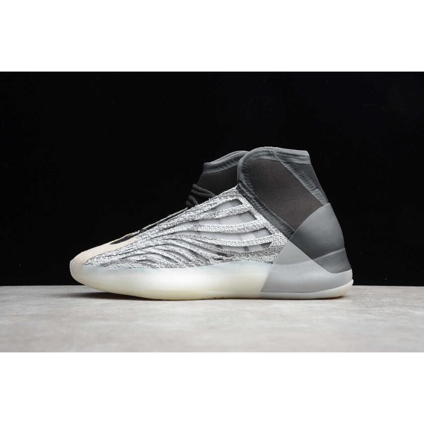 Adidas Yeezy QNTM Lifestyle Model Size 5.5 Mens Q46473.