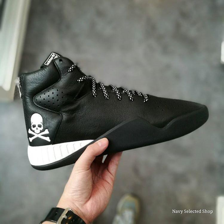 adidas tubular mastermind