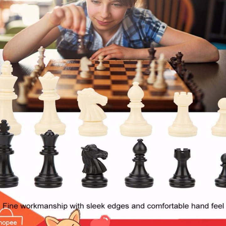 International 32 Standard Chess Pieces Tournament Chessmen Plastic