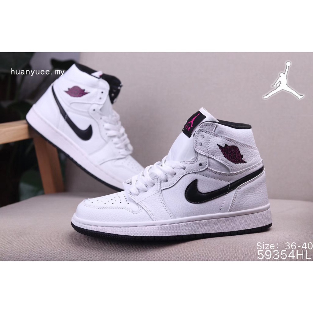 nike retro womens sneakers