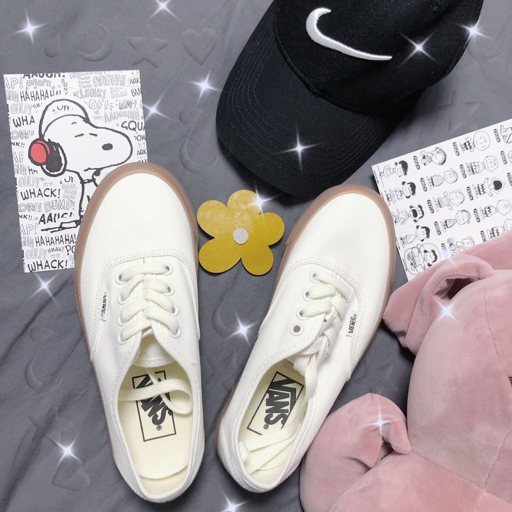 white vans top