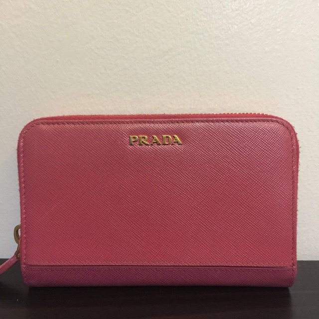 prada wallet philippines