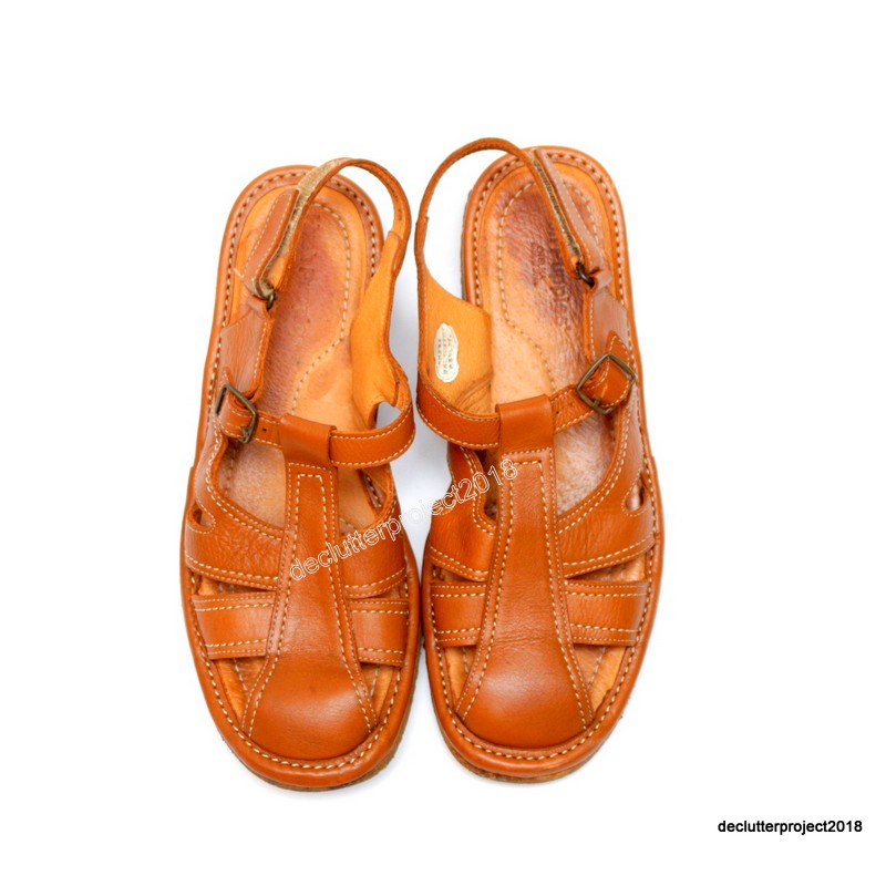 sandal hush puppies original