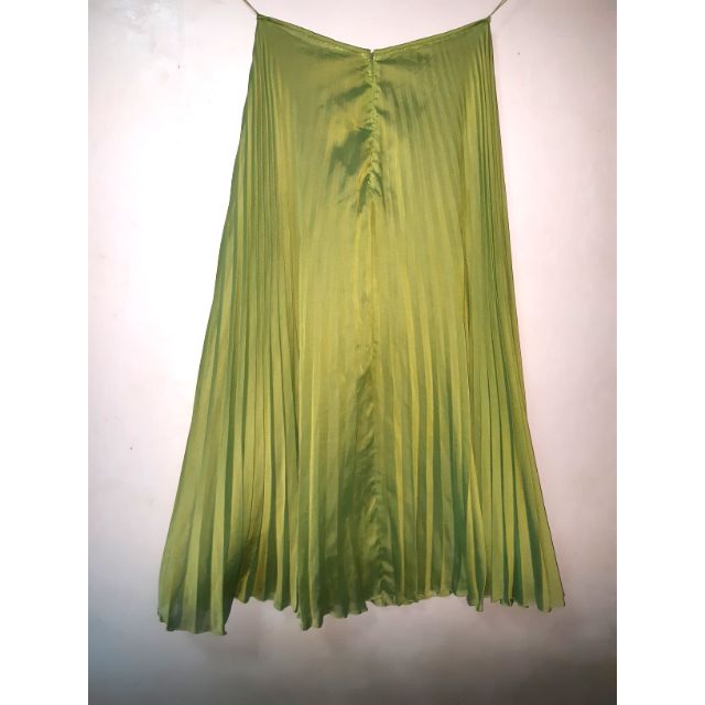green pleated maxi skirt