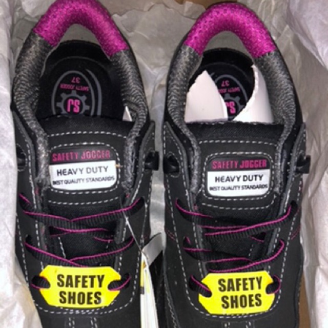 pink safety shoes
