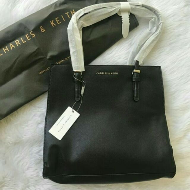 charles and keith bag material