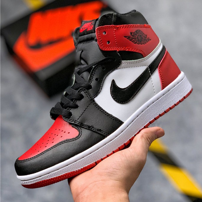 nike jordan 1 black red white