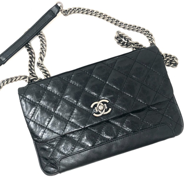 black chanel sling bag