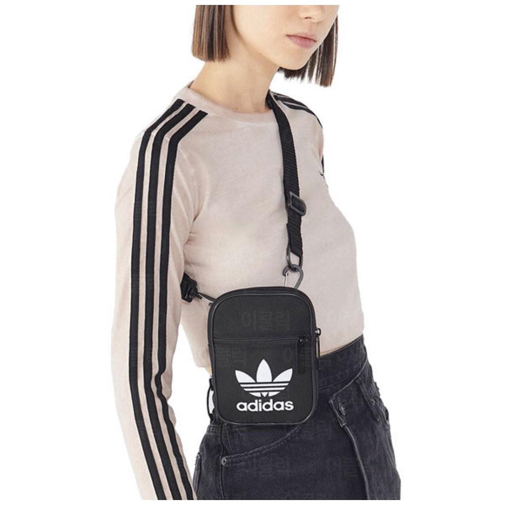 adidas trefoil bum bag