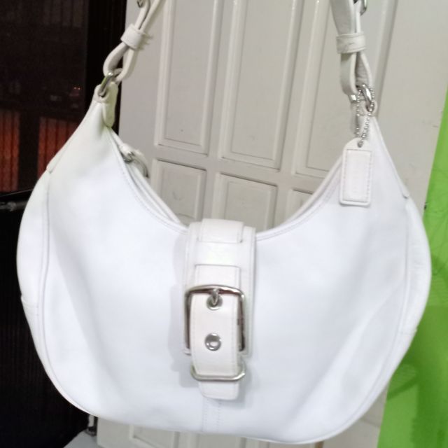 coach white leather shoulder bag