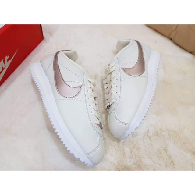 nike cortez particle pink