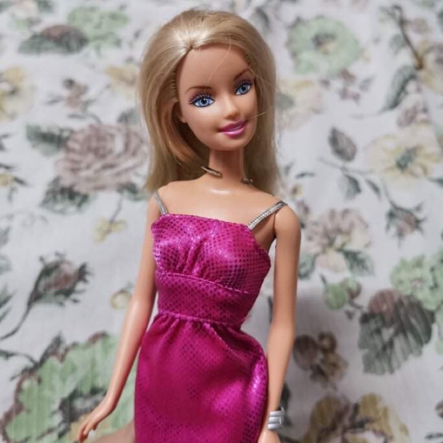 barbie in pink dress