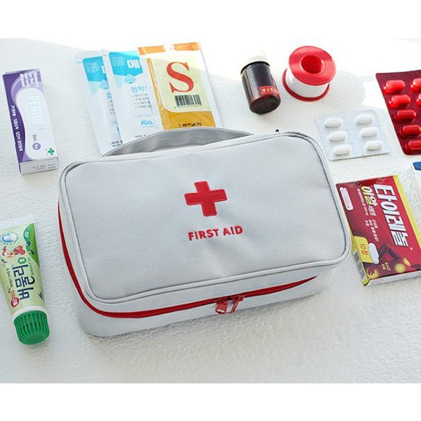 travel medicine kit