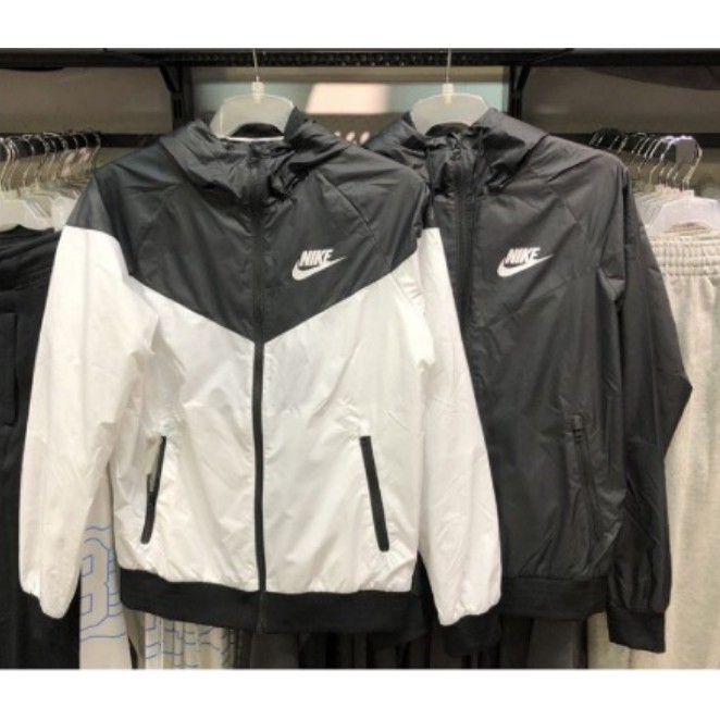 nike windbreaker