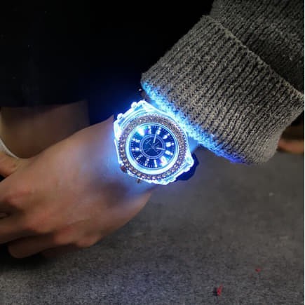 led luminous watch