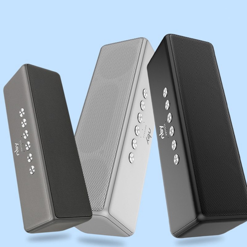 loud speakers with bass