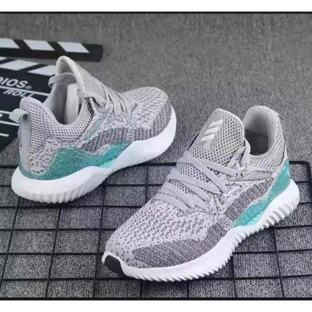 alphabounce ultra boost