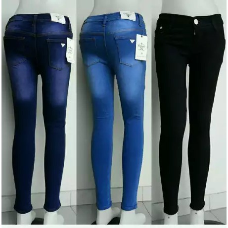 black long jeans