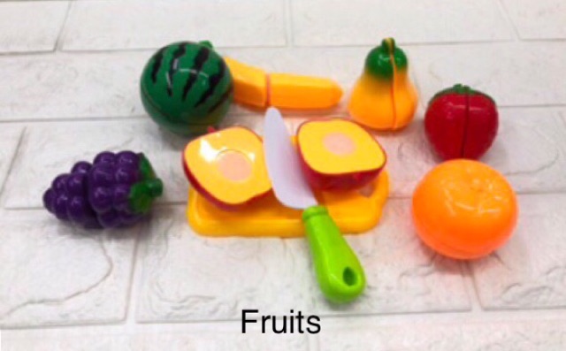 slice and play velcro fruit cutting set