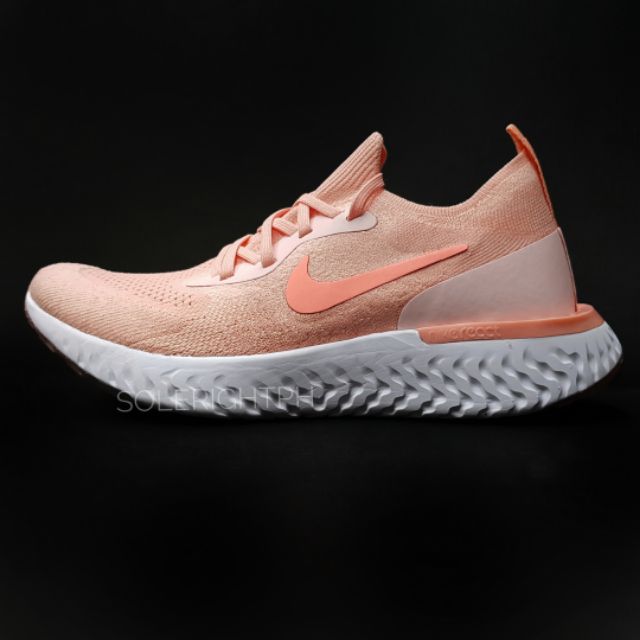 nike react peach