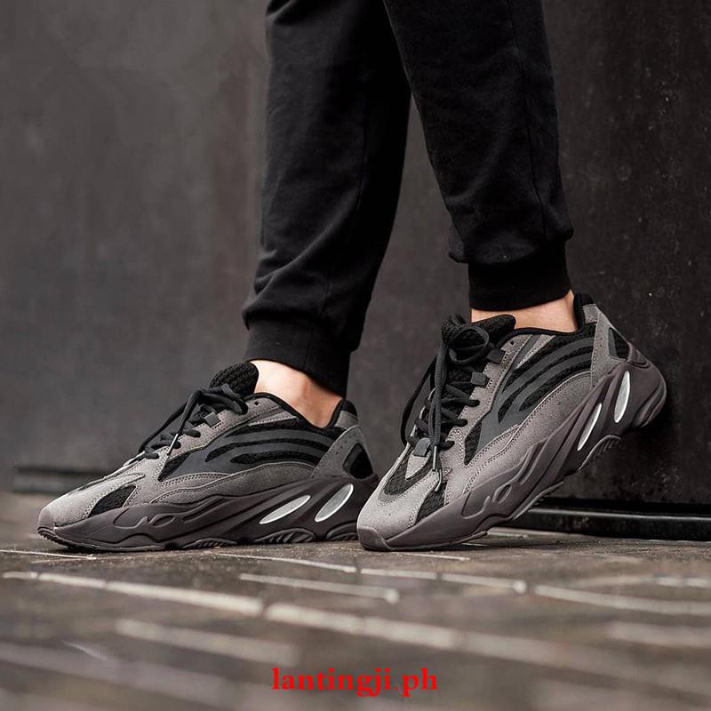yeezy boost 700 black reflective