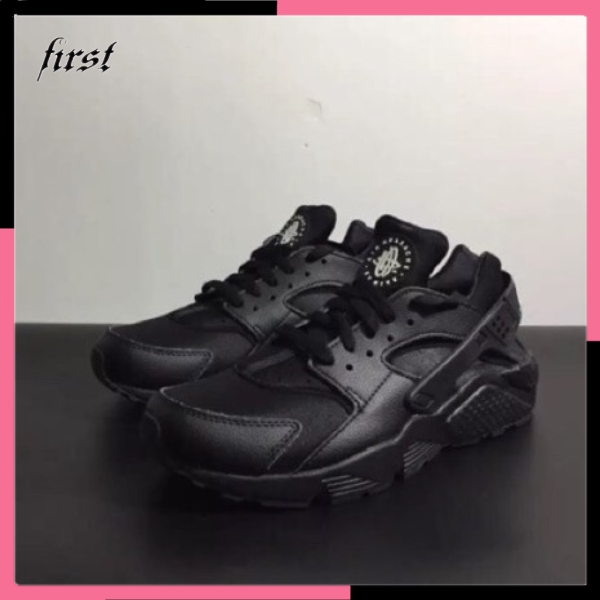 solid black huaraches