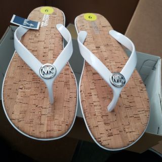 michael kors jet set flip flops