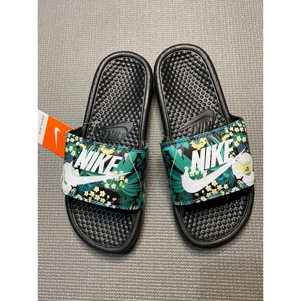 nike benassi flower