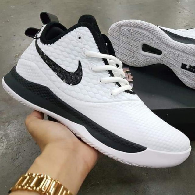 nike lebron witness 3 black white