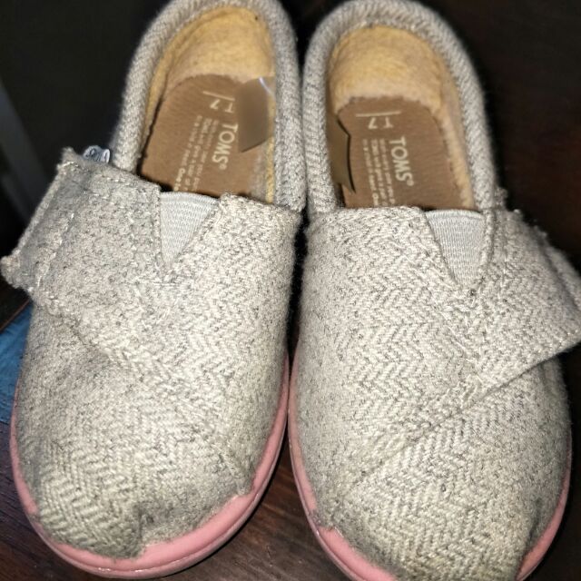 toms shoes for baby girl