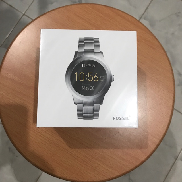 fossil smart watch us