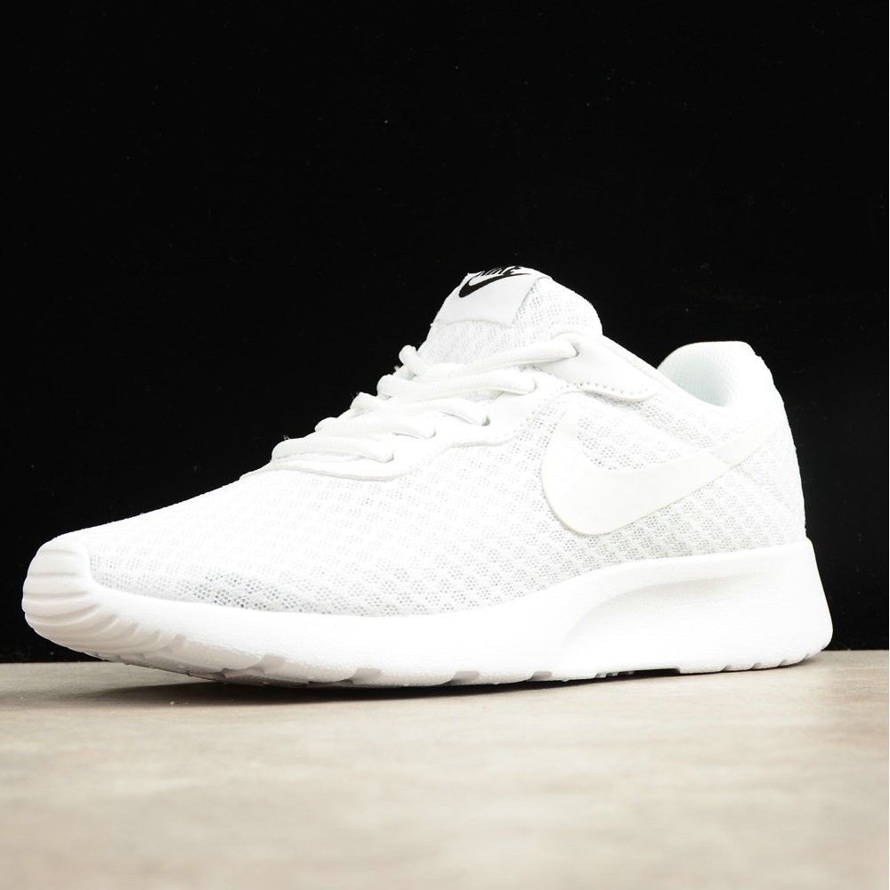 roshe run 2 white