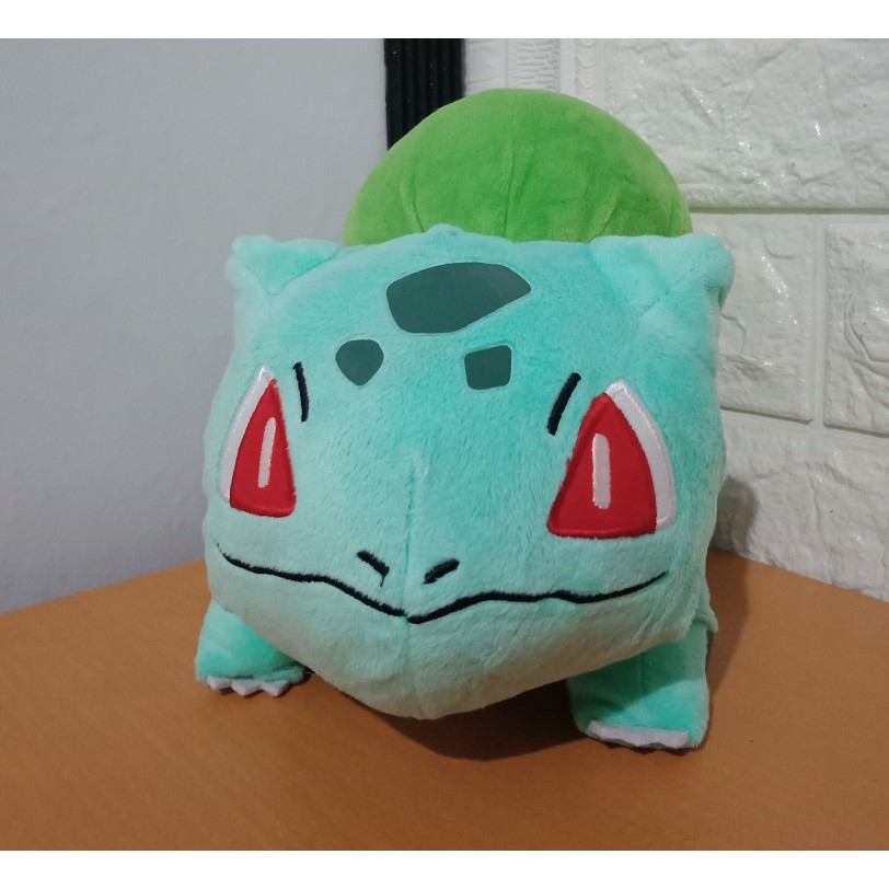 giant stuffed bulbasaur