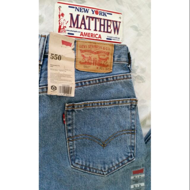 levis 550 price