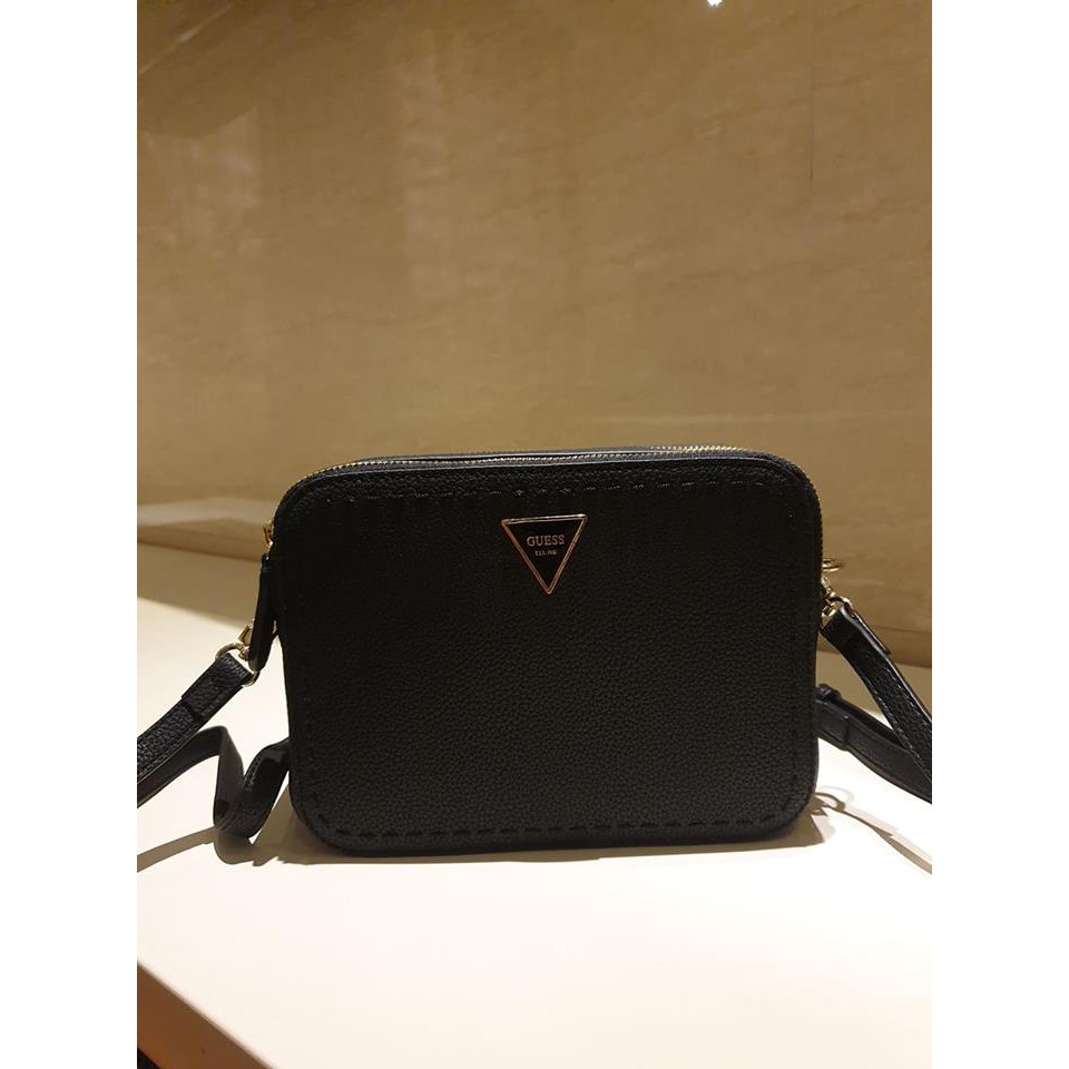 guess sling bag black