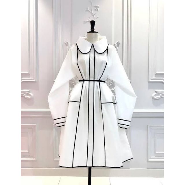 smock gown