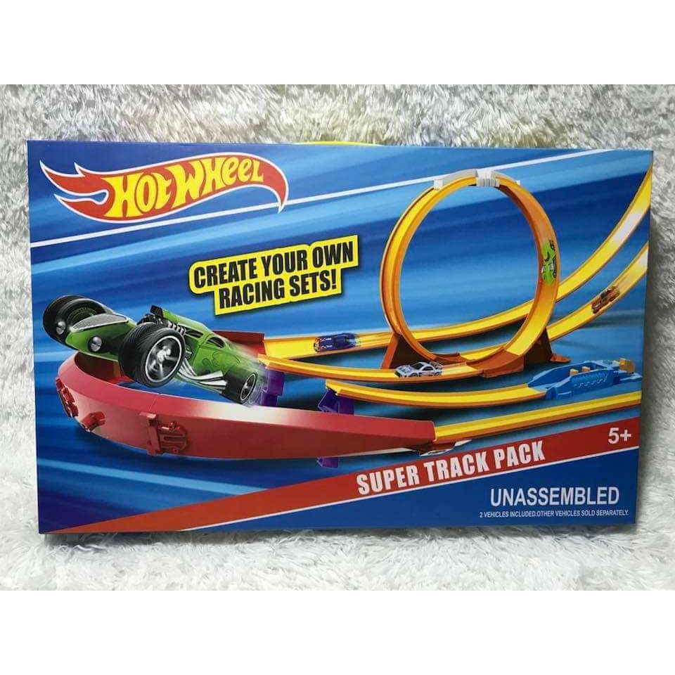 hot wheels super track pack play set