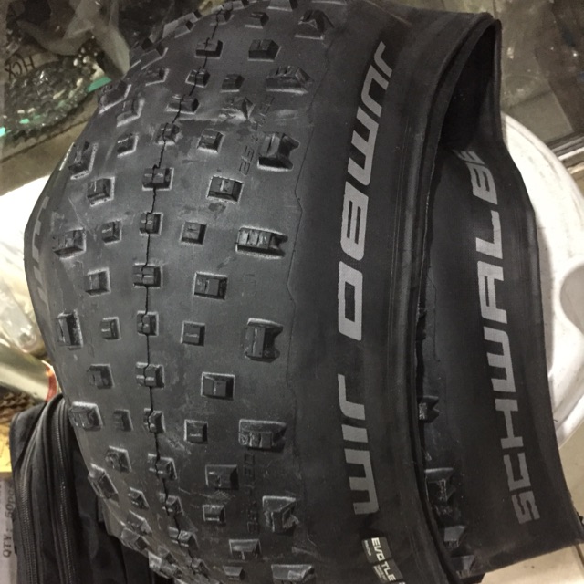 schwalbe jumbo jim 26x4 0