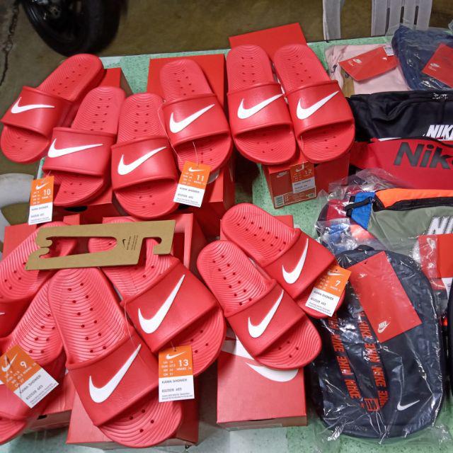 nike kawa shower red