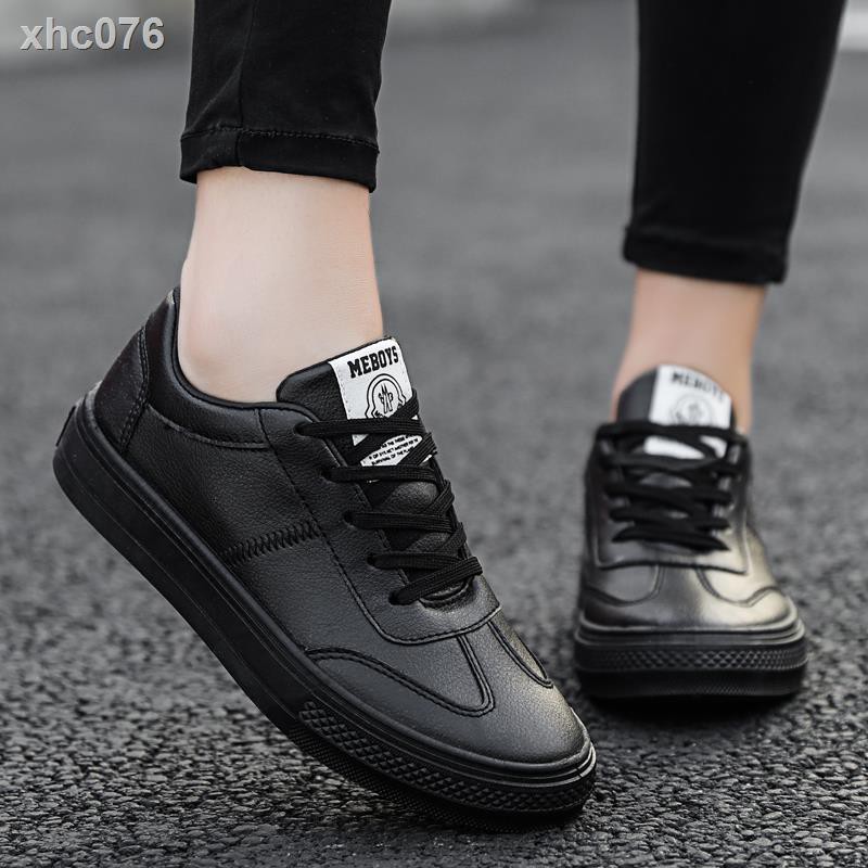 non slip shoes all black