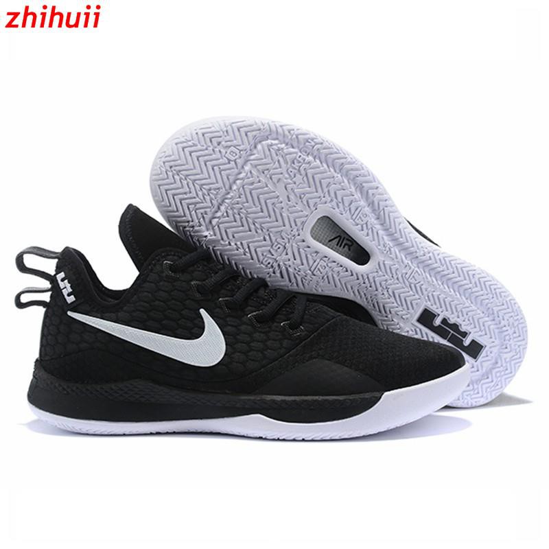 boys basketball shoes clearance