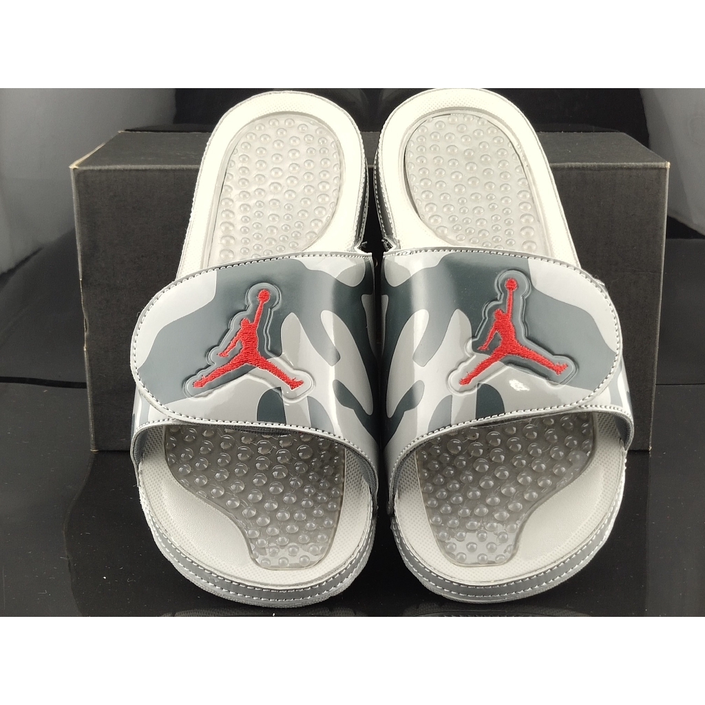 big jordan slippers