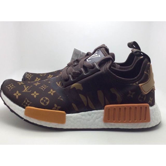 ADIDAS NMD R1 LOUIS VUITTON SUPREME, Luxury, Apparel on Carousell