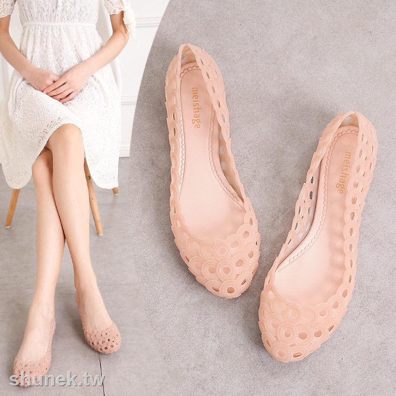 jelly shoes for women